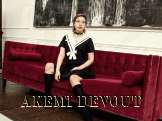 AKEMI_DEVOUT