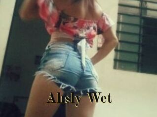 Ahsly_Wet