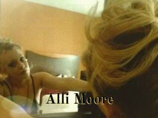 Alli_Moore