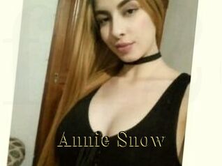 Annie_Snow