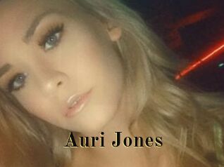 Auri_Jones