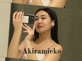 Akiramieko