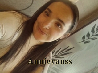 Annievanss
