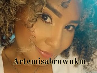 Artemisabrownkm