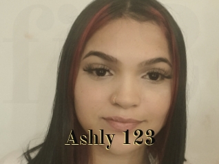 Ashly_123