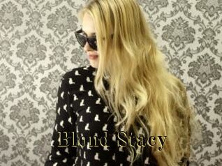 Blond_Stacy