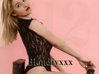 Blondiyxxx
