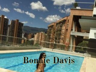 Bonnie_Davis