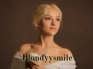 Blondyysmile