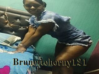 Brunettehorny121