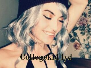Collegekid_lyd