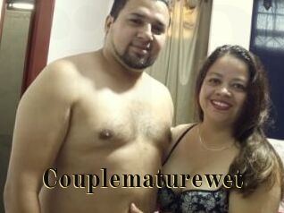 Couplematurewet