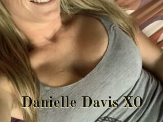 Danielle_Davis_XO