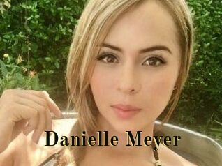 Danielle_Meyer