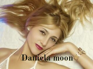 Daniela_moon