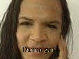Danna_gata