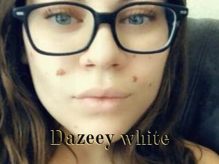 Dazeey_white
