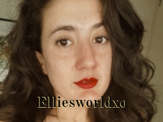 Elliesworldxo