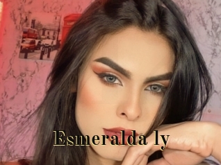 Esmeralda_ly