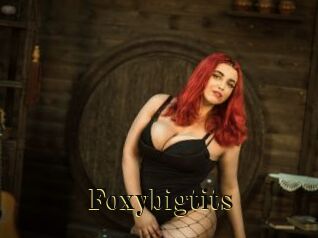 Foxybigtits