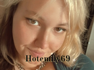 Hotemily69