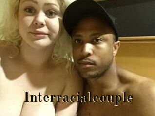 Interracial_couple_