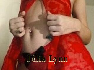 Julia_Lynn