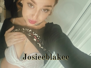 Josieeblakee