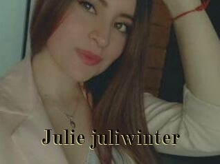 Julie_juliwinter