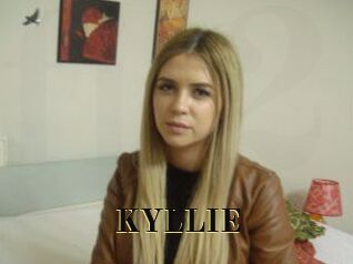 KYLLIE_