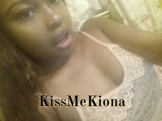 KissMeKiona