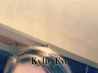 Kylie_Eve