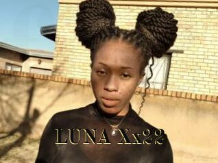 LUNA_Xx22