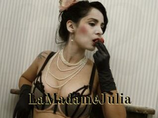 LaMadameJulia