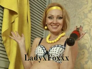 LadyxFoxxx