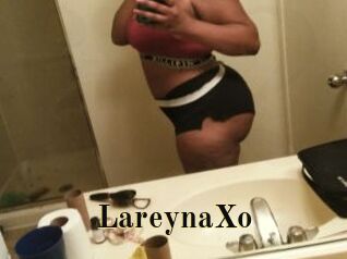 LareynaXo