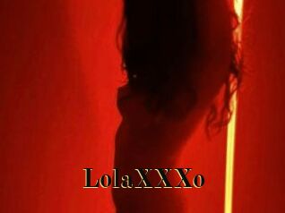 LolaXXXo