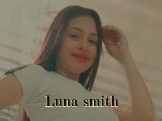 Luna_smith