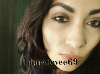Lauralovee69