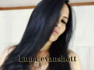 Luna_evanshott