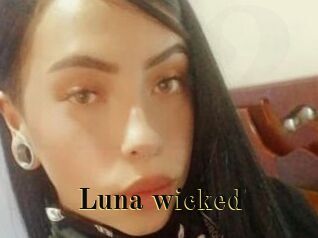 Luna_wicked
