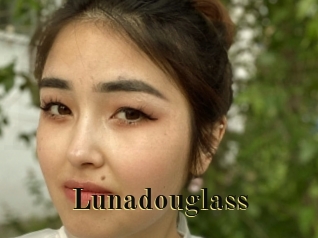 Lunadouglass