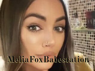 MeliaFoxBabestation