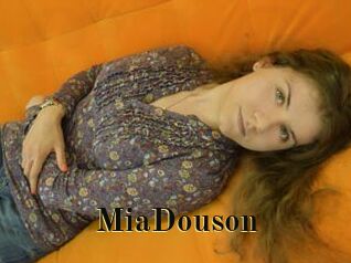 MiaDouson