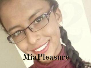 Mia_Pleasure
