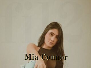Mia_Connor