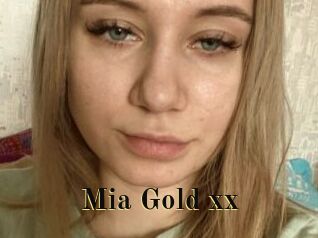 Mia_Gold_xx