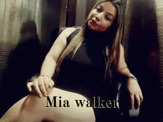 Mia_walker