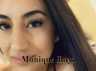 Monique_Rayz