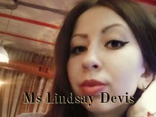Ms_Lindsay_Devis